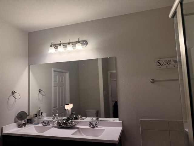 6518 Castle Loch Ct Court, Houston, TX 77048