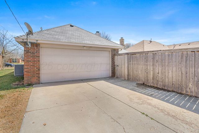 5804 ANDOVER Drive, Amarillo, TX 79109