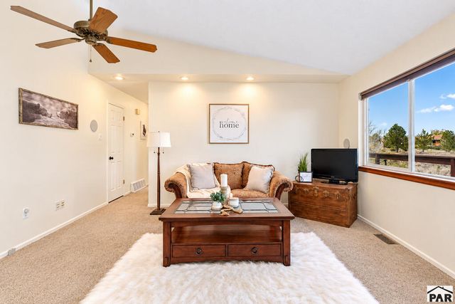 1880 W Escalante Ct., Pueblo West, CO 81007