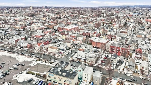 82 Randolph Ave 2, Clifton City, NJ 07011