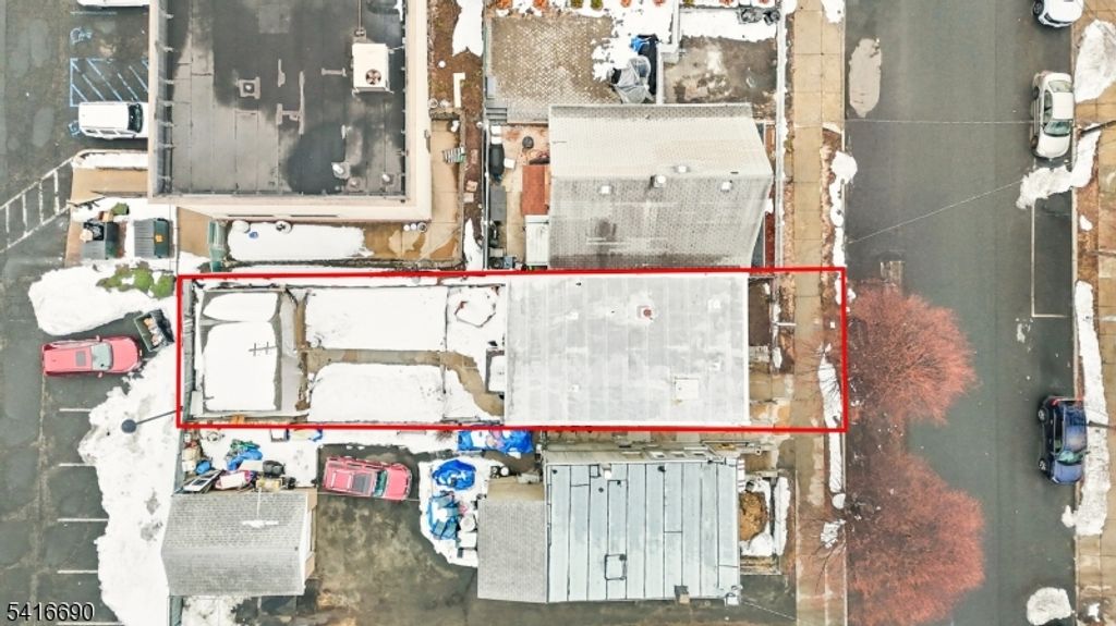 82 Randolph Ave 2, Clifton City, NJ 07011