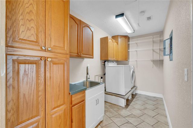 1201 E NORFOLK STREET, Tampa, FL 33604