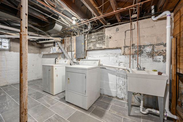 926 Washburn Avenue, Kalamazoo, MI 49048