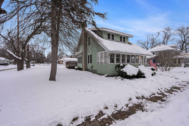 926 Washburn Avenue, Kalamazoo, MI 49048