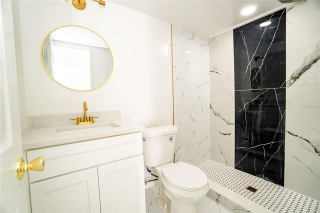 5101 VINSON DRIVE, Tampa, FL 33610