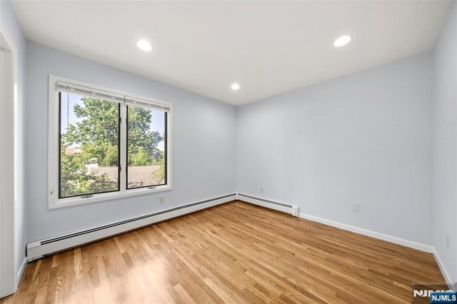 408 Elizabeth Street A, Fort Lee, NJ 07024
