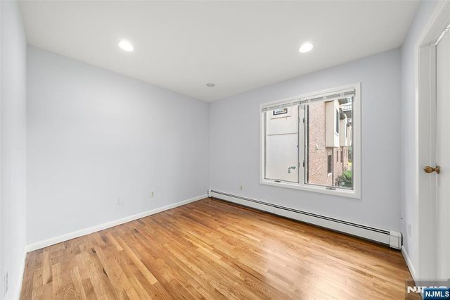 408 Elizabeth Street A, Fort Lee, NJ 07024
