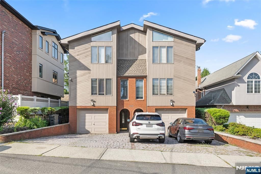 408 Elizabeth Street A, Fort Lee, NJ 07024