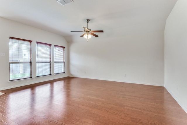 1013 Bird Creek Drive, Little Elm, TX 75068