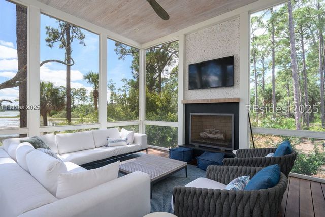 24 Jackfield Rd, Bluffton, SC 29910