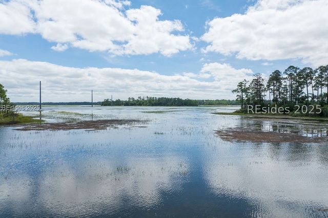 24 Jackfield Rd, Bluffton, SC 29910