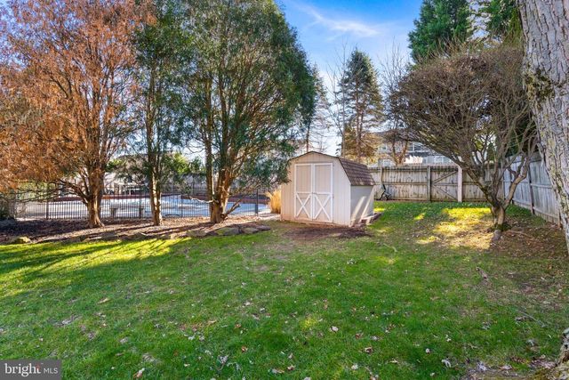 29 TREE BARK LN, Southampton, PA 18966