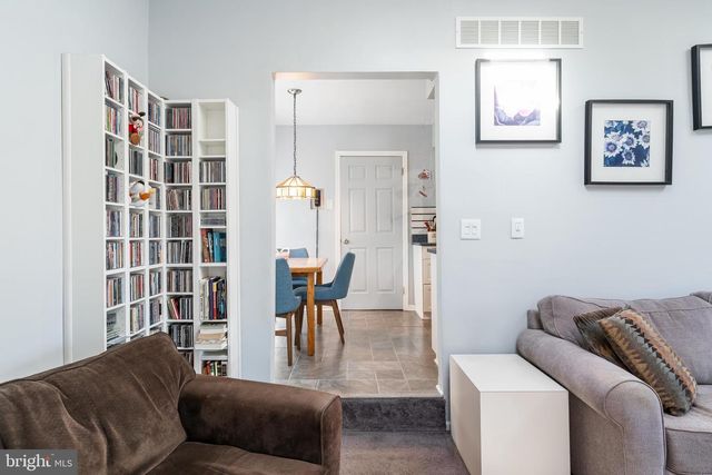 29 TREE BARK LN, Southampton, PA 18966