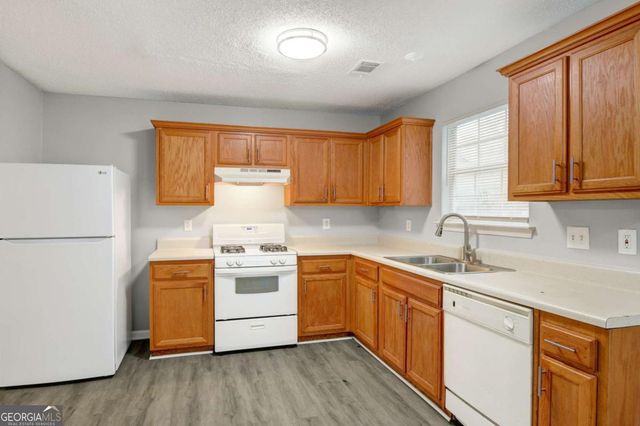 1263 Creekview Circle, Riverdale, GA 30296