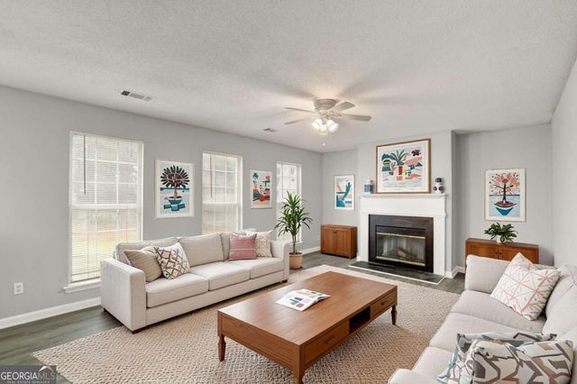 1263 Creekview Circle, Riverdale, GA 30296