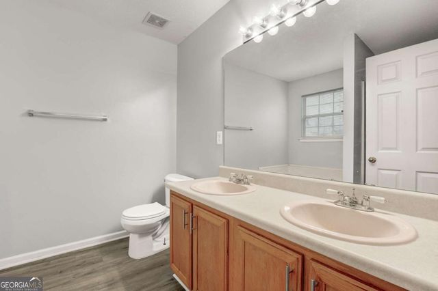 1263 Creekview Circle, Riverdale, GA 30296