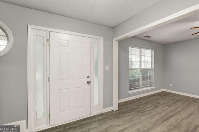 1263 Creekview Circle, Riverdale, GA 30296