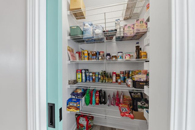 2092 Garner Rd, Mount Pleasant, TN 38474