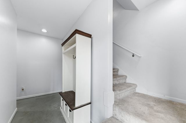 2092 Garner Rd, Mount Pleasant, TN 38474