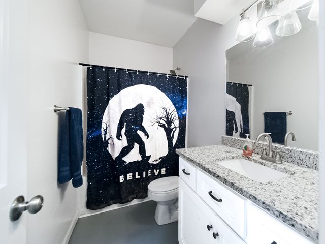 2092 Garner Rd, Mount Pleasant, TN 38474