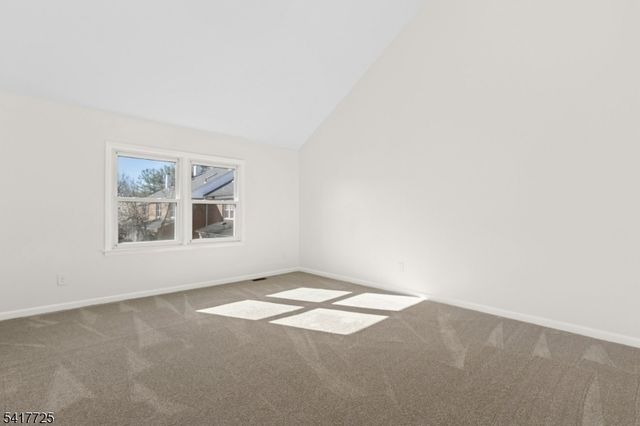 28 Wareham Ct, Scotch Plains Twp., NJ 07076