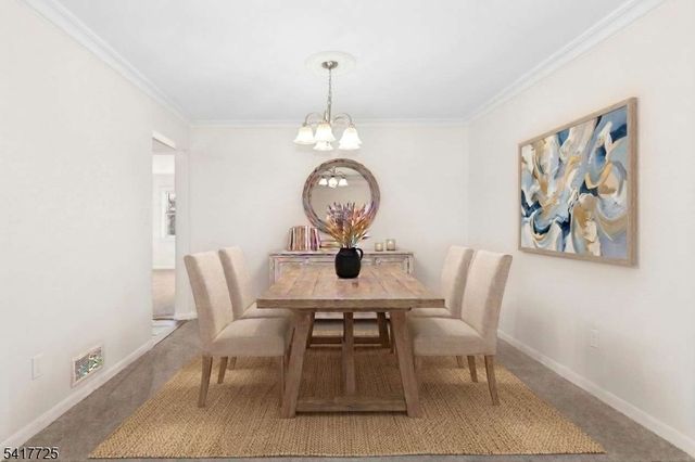 28 Wareham Ct, Scotch Plains Twp., NJ 07076