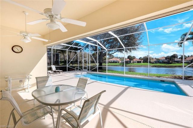 4322 Queen Elizabeth WAY, Naples, FL 34119