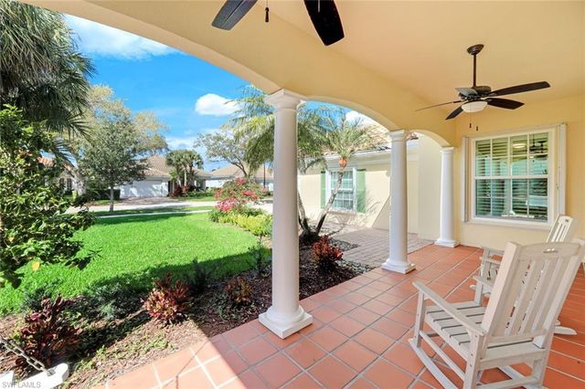 4322 Queen Elizabeth WAY, Naples, FL 34119
