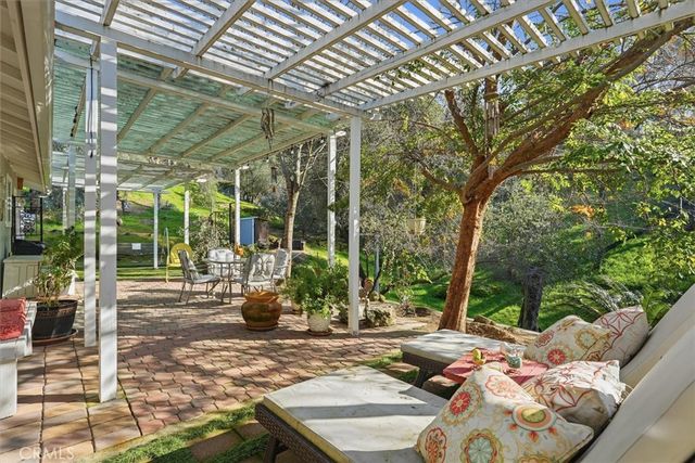 41322 Long Hollow Drive, Coarsegold, CA 93614