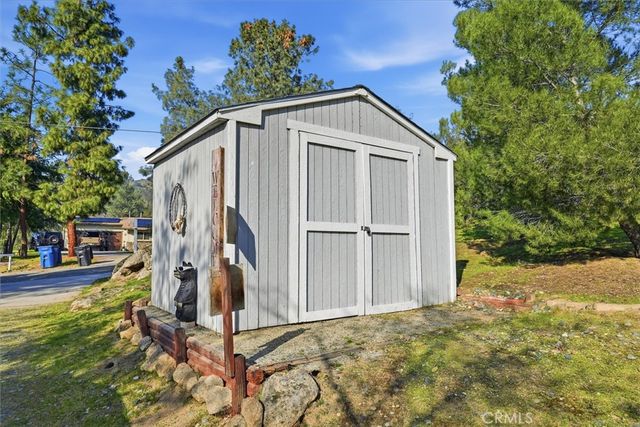 41322 Long Hollow Drive, Coarsegold, CA 93614