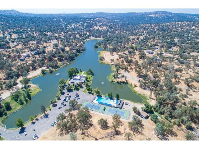 41322 Long Hollow Drive, Coarsegold, CA 93614