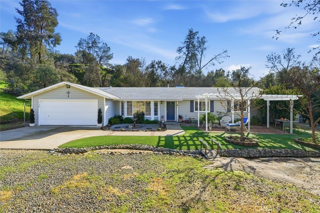 41322 Long Hollow Drive, Coarsegold, CA 93614
