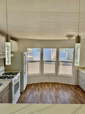 12350 Christensen Road 76, Salinas, CA 93907