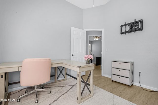 724 E KESLER Lane, Chandler, AZ 85225
