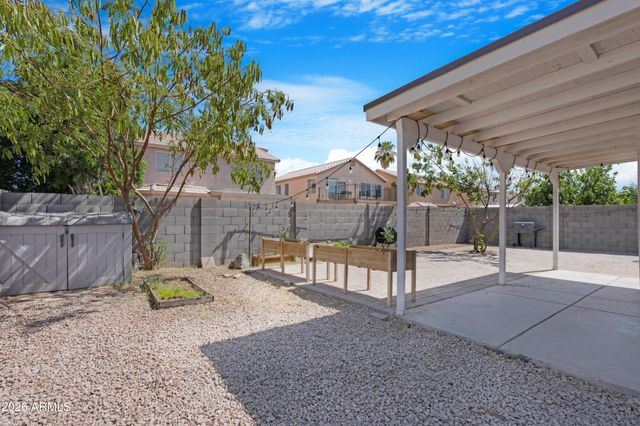 724 E KESLER Lane, Chandler, AZ 85225