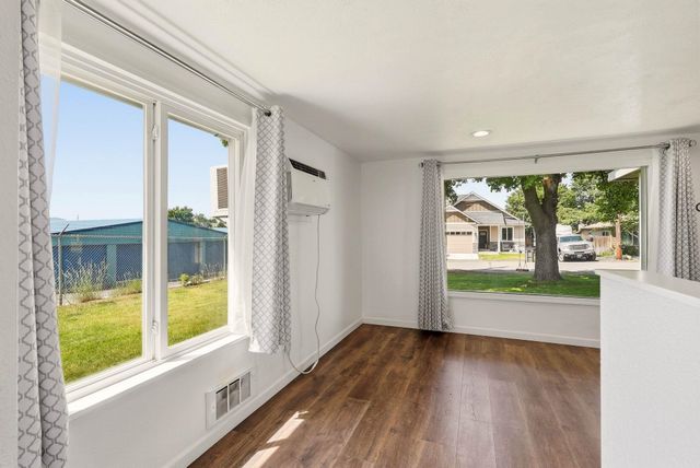4210 N Silas Rd, Spokane Valley, WA 99216