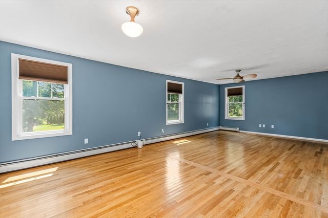 77 Oakcrest Drive, North Attleboro, MA 02760