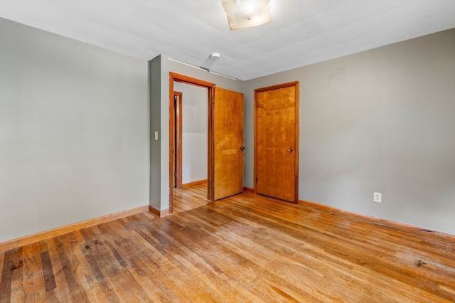 77 Oakcrest Drive, North Attleboro, MA 02760