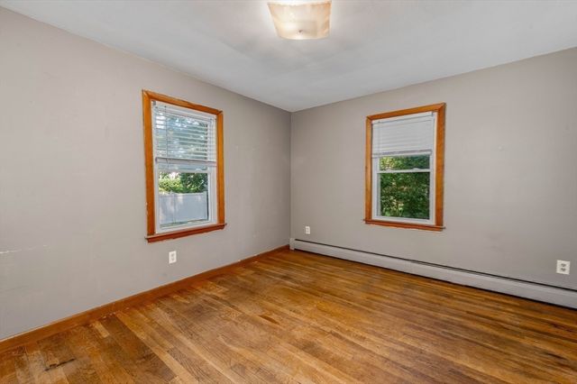 77 Oakcrest Drive, North Attleboro, MA 02760