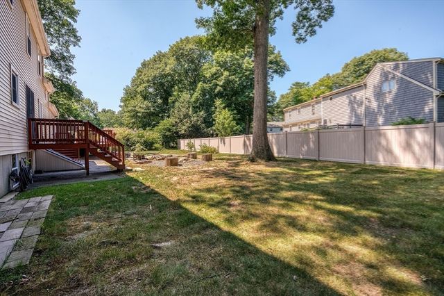 77 Oakcrest Drive, North Attleboro, MA 02760