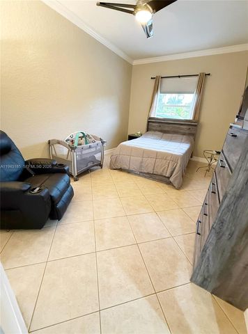 6550 SW 183rd Way, Southwest Ranches, FL 33331