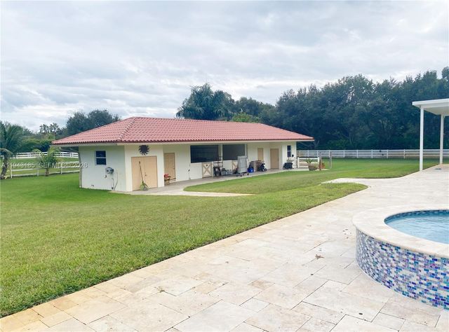 6550 SW 183rd Way, Southwest Ranches, FL 33331