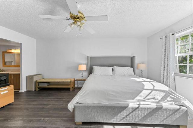 1250 Sugar Sands Boulevard 210, Riviera Beach, FL 33404