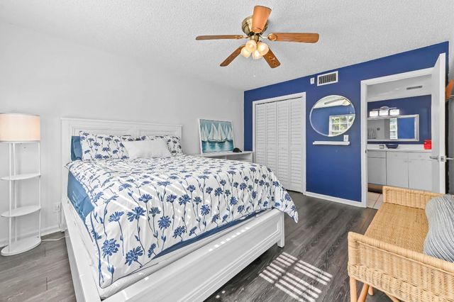 1250 Sugar Sands Boulevard 210, Riviera Beach, FL 33404