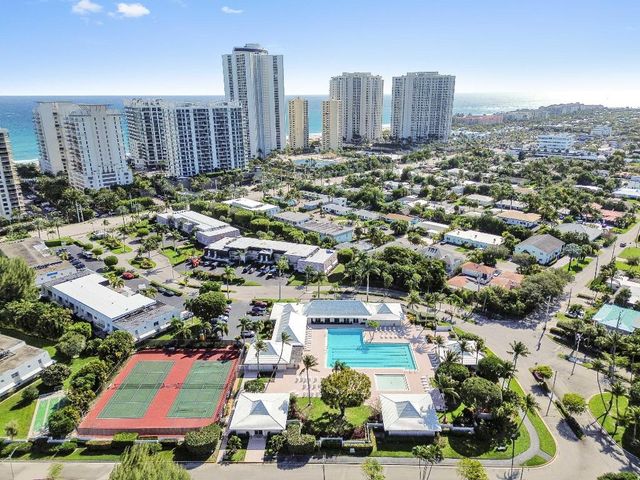 1250 Sugar Sands Boulevard 210, Riviera Beach, FL 33404