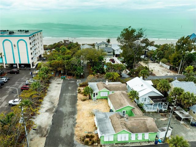 115 124TH AVENUE W, Treasure Island, FL 33706