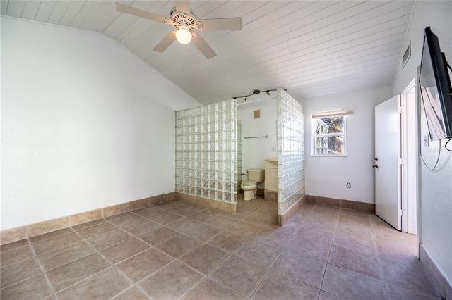 115 124TH AVENUE W, Treasure Island, FL 33706