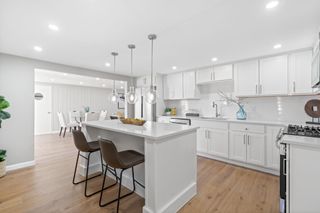 734 W Hollis Street, Nashua, NH 03062