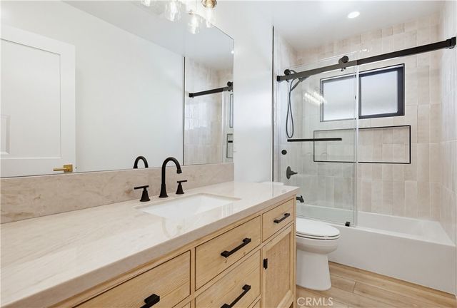 12509 Emelita, Valley Village, CA 91607