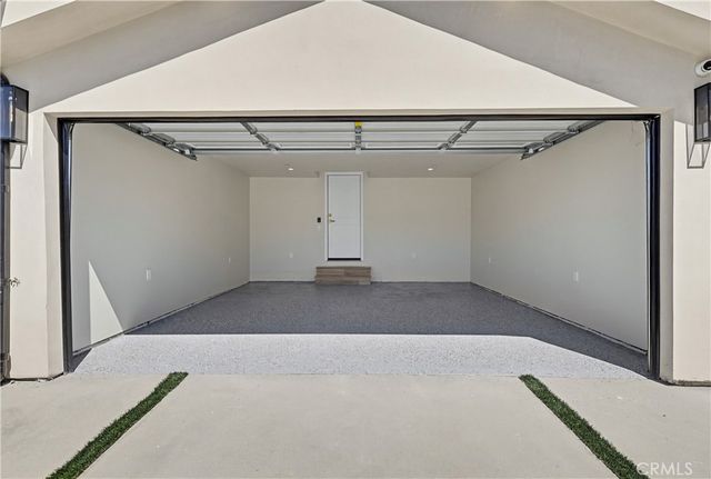 12509 Emelita, Valley Village, CA 91607